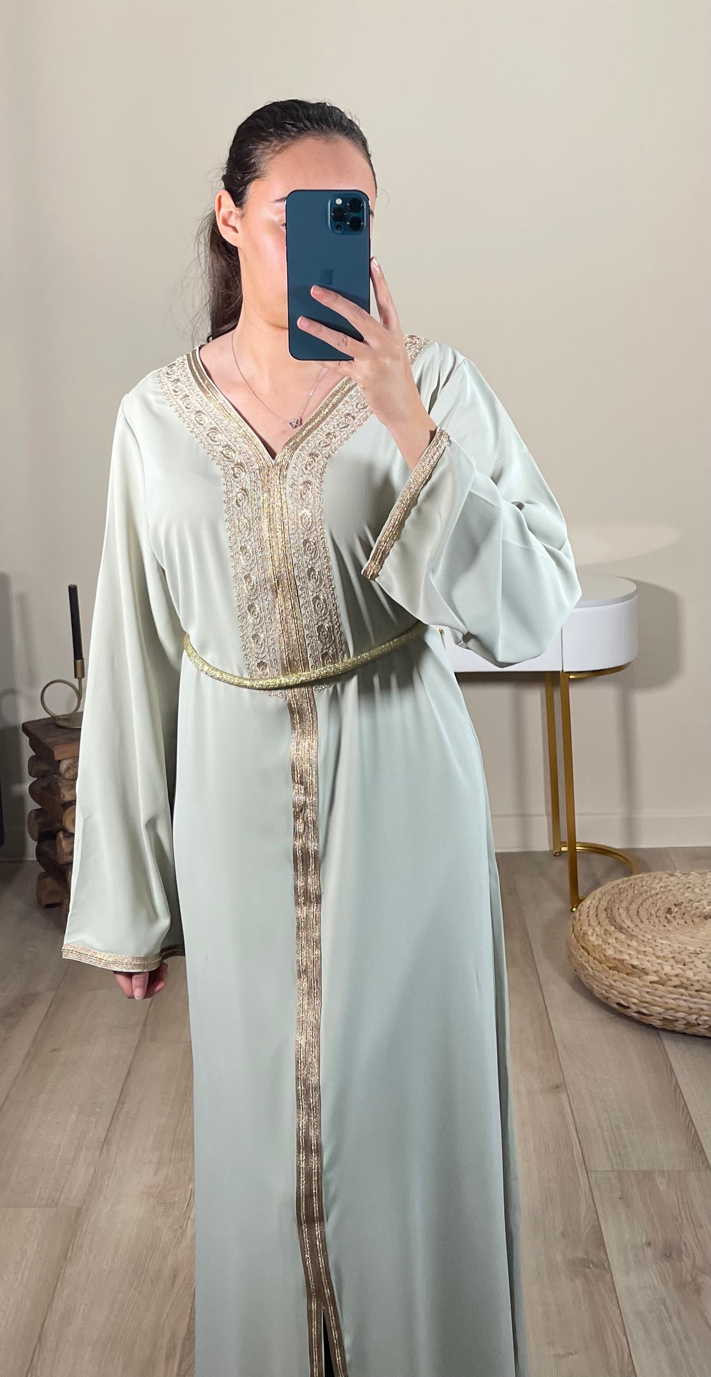Robe Aya