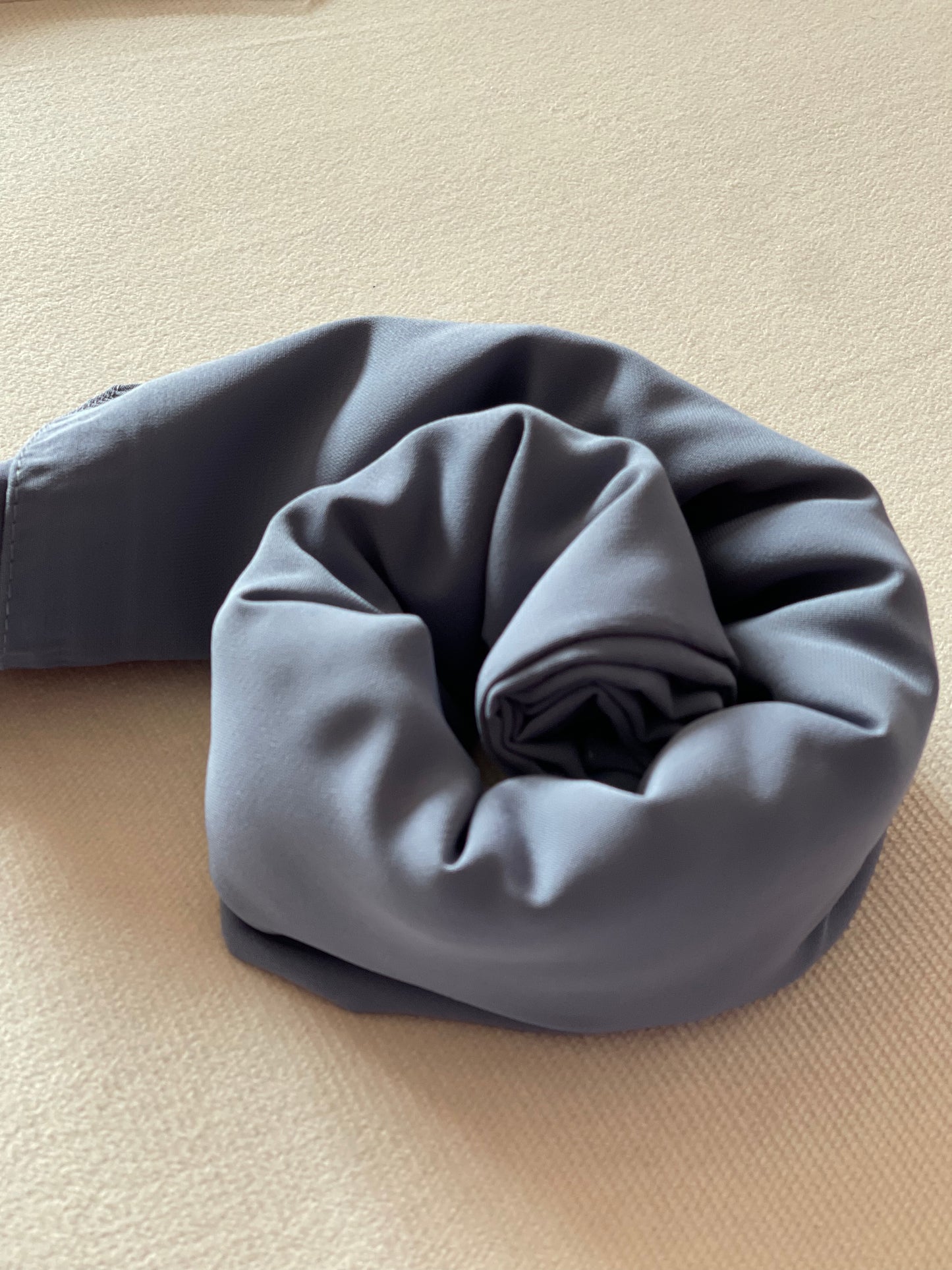 HIJAB- SOIE DE MEDINE- GRIS ANTHRACITE
