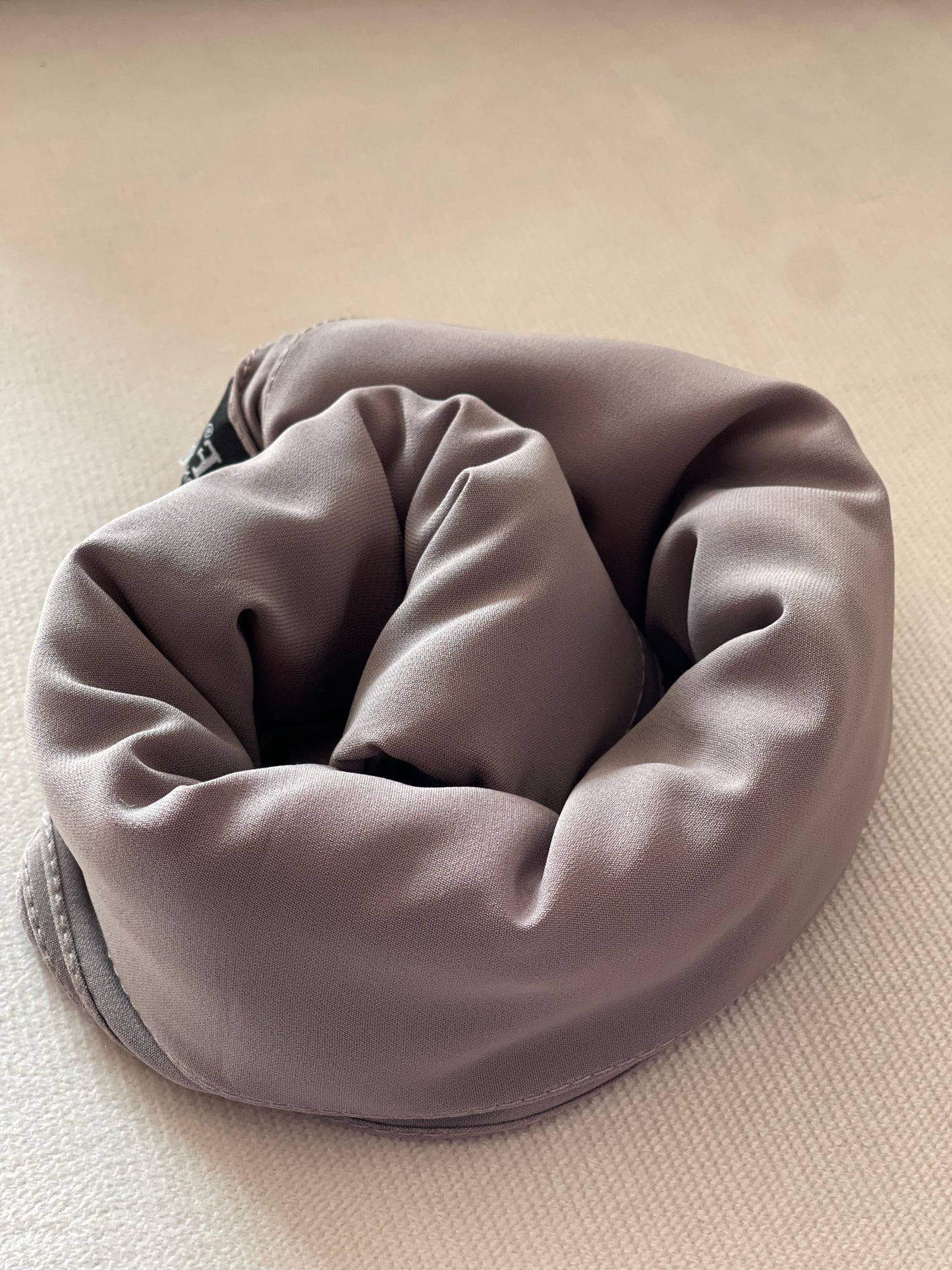 HIJAB- SOIE DE MEDINE- TAUPE GRISÉ