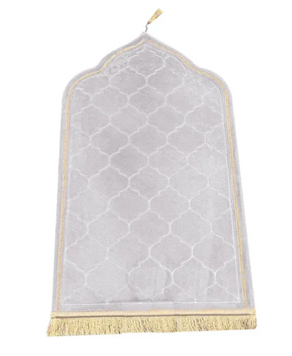 Tapis de prière  sous forme de  Mihrab
