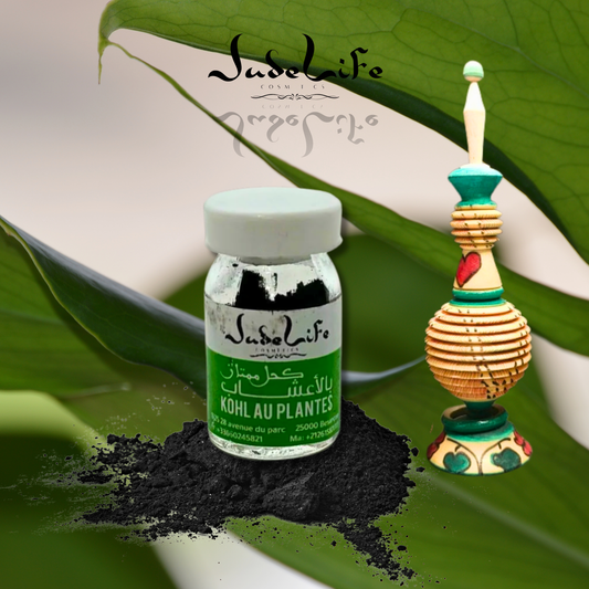 Kôhl aux plantes – Origine contrôlée | Qualité premium
Kôhl naturel traditionnel, enrichi aux plantes, idéal pour les yeux sensibles. Application précise, longue tenue et finition authentique pour sublimer le regard.