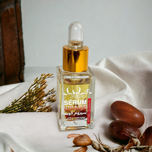 Précieux Sérum Marocain – Argan, Amande Douce, Figue de Barbarie & Safran (15 ml)
Un sérum 100% naturel inspiré des rituels de beauté marocains. Hydrate, illumine, raffermit et protège la peau grâce à une synergie d’huiles précieuses : argan, amande douce, figue de barbarie et safran.