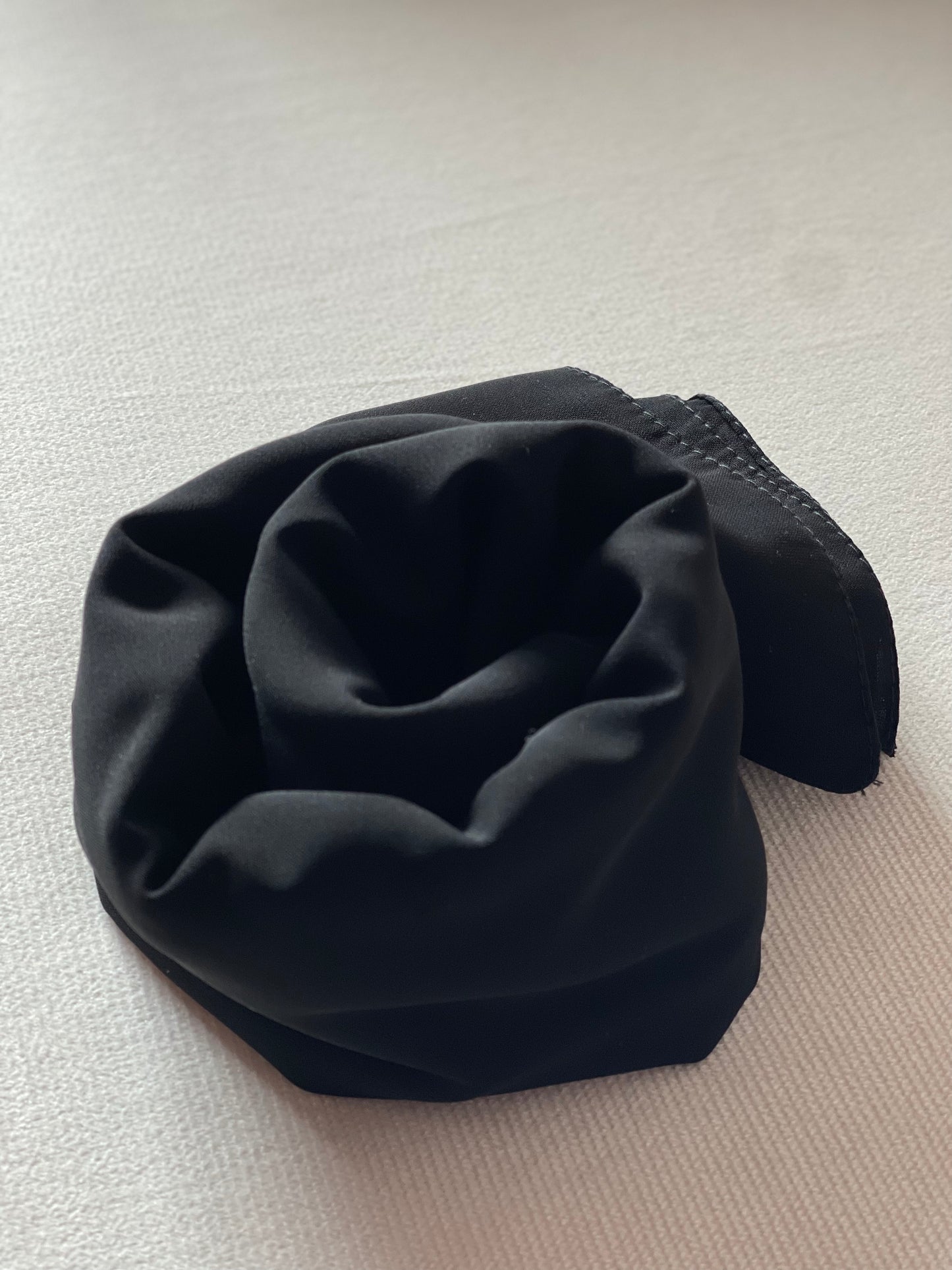 HIJAB- SOIE DE MEDINE- NOIR